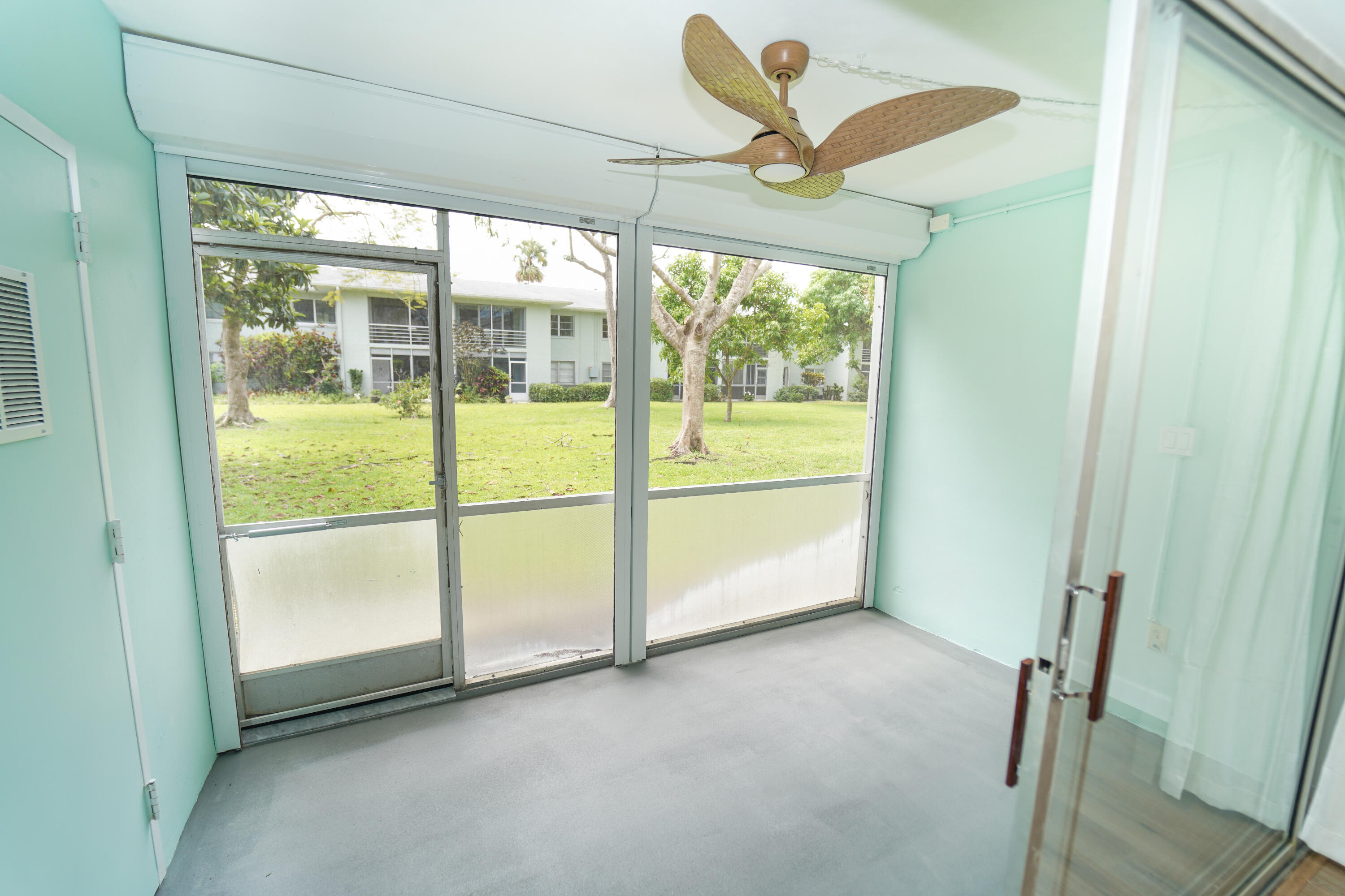 SABAL PINE CONDO - Residential Lease