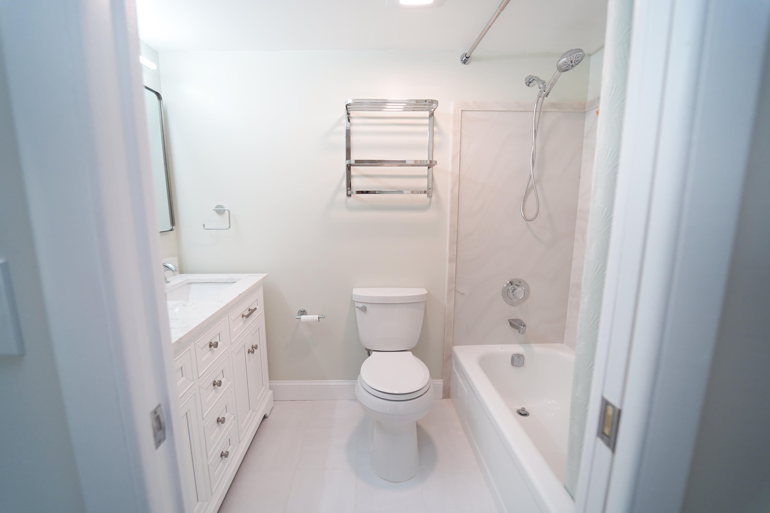 SABAL PINE CONDO - Residential Lease