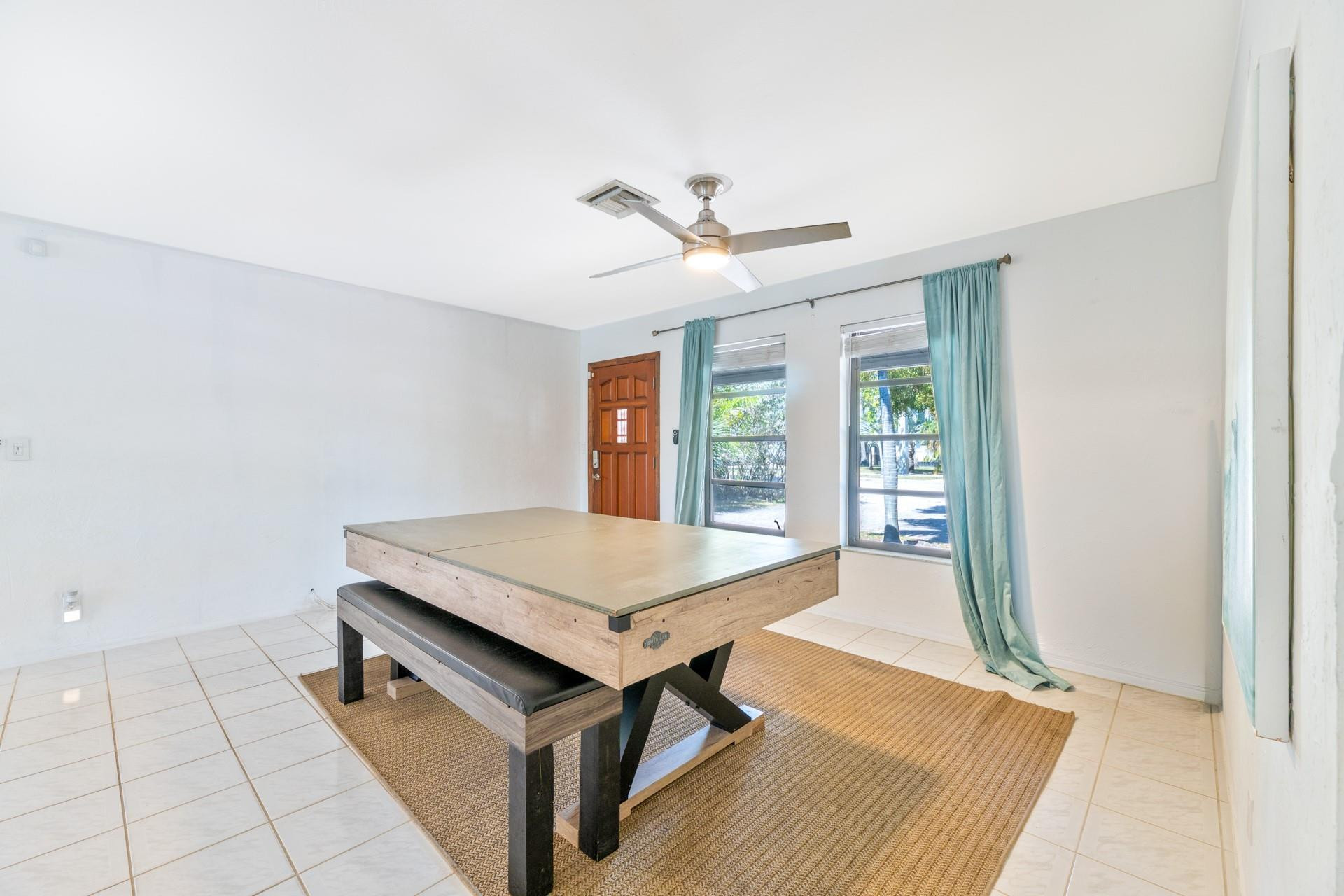 OAKLAND HEIGHTS - Residential