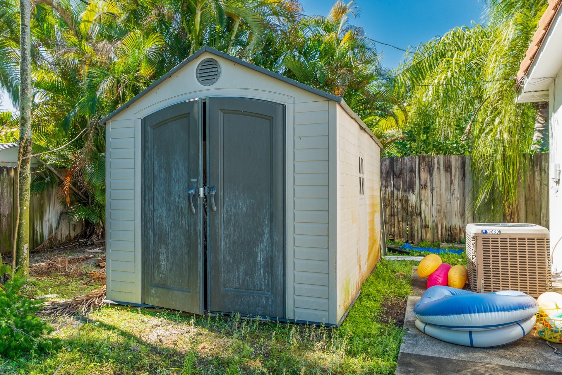 OAKLAND HEIGHTS - Residential