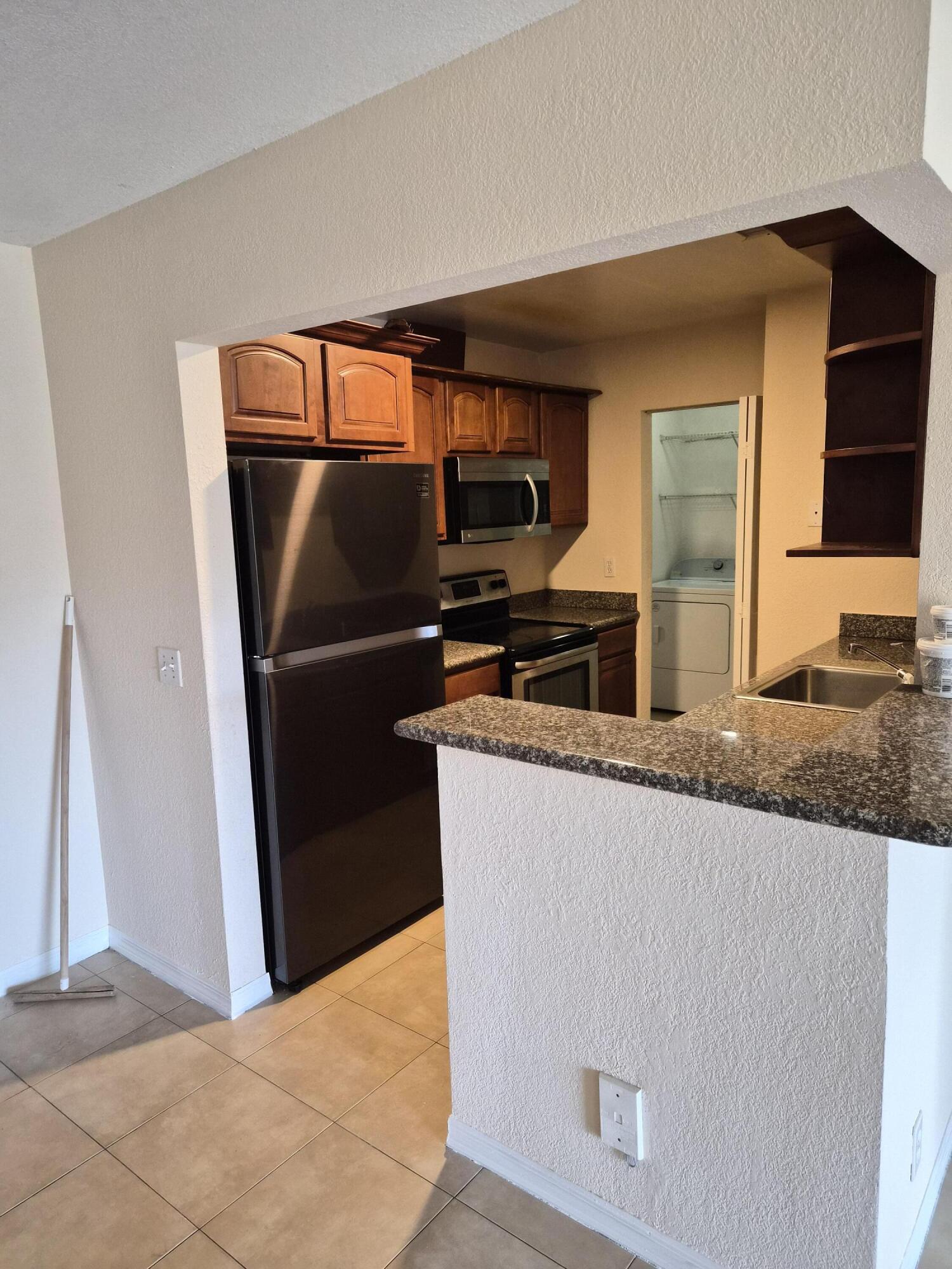 STONEBRIDGE GARDENS SECTION ONE - Residential Lease