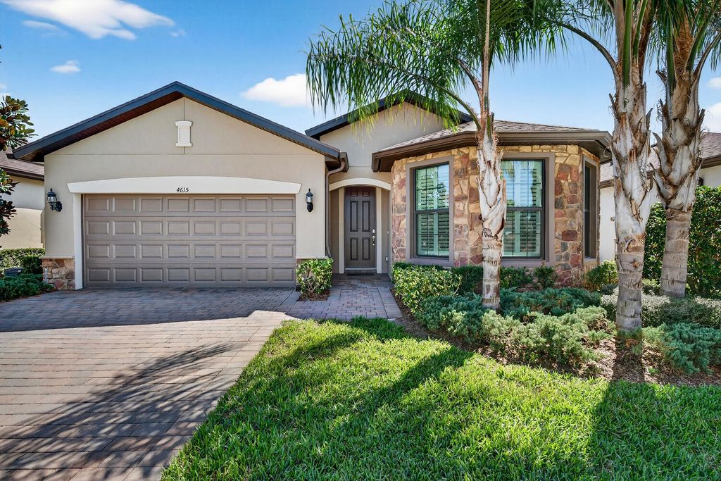 Photo of 4615 Iron Street, Vero Beach, FL 32967 (MLS # B26000062)