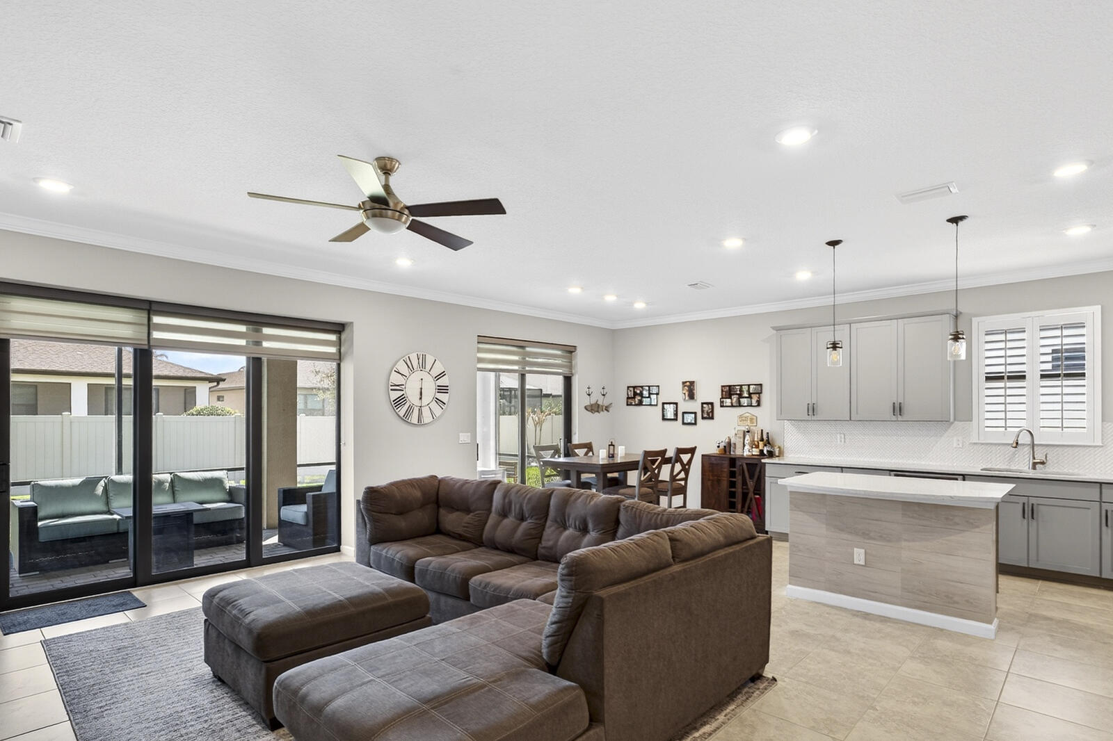 MAGNOLIA COURT AT WATERWAY VILLAGE - Residential