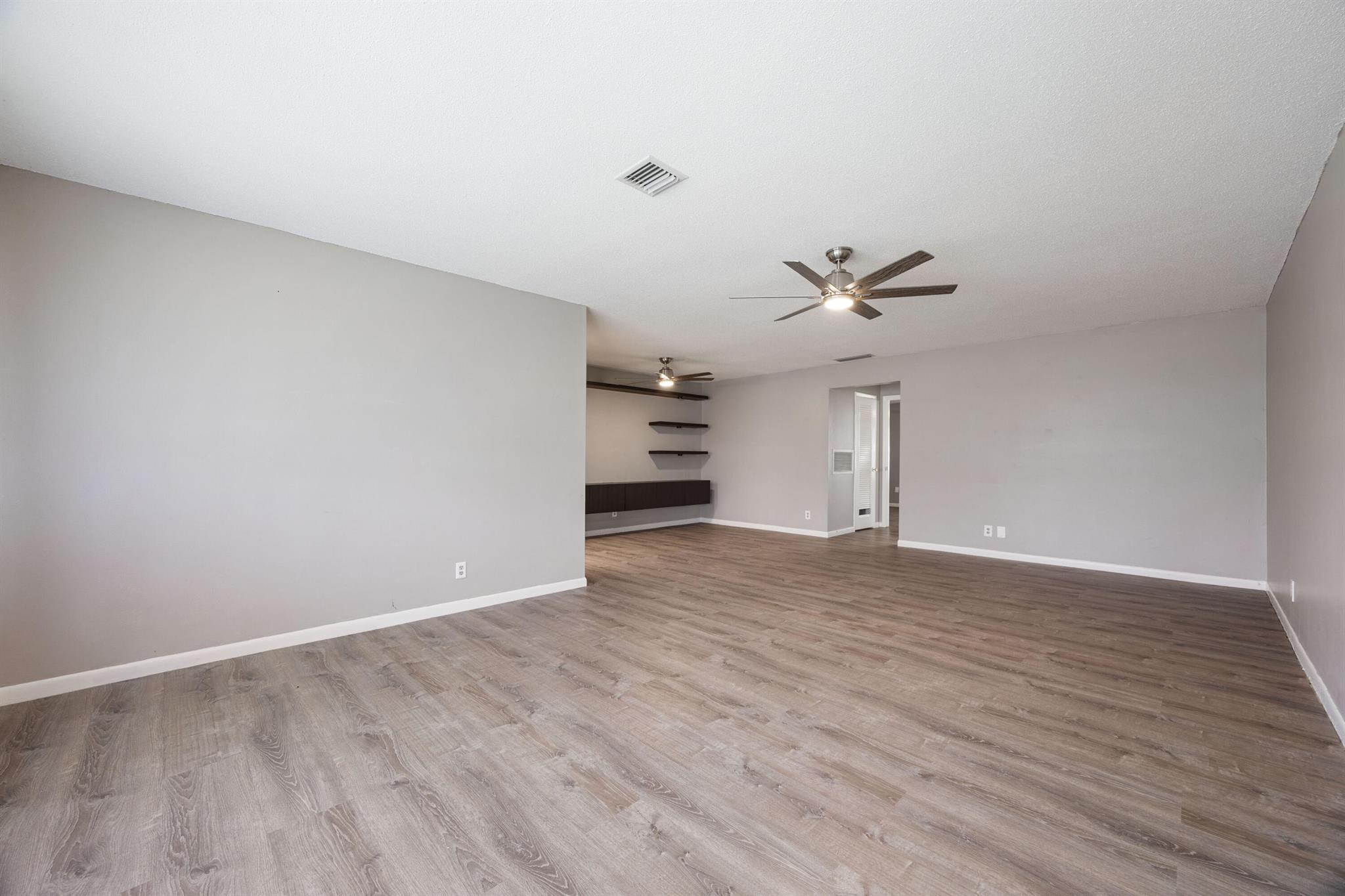 View photos, virtual tours, details... 355 Main Boulevard C