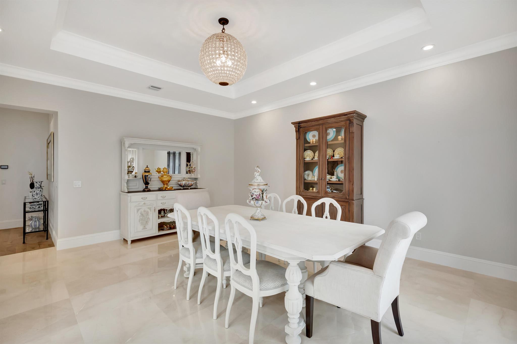 BONIELLOS ACRES - Residential