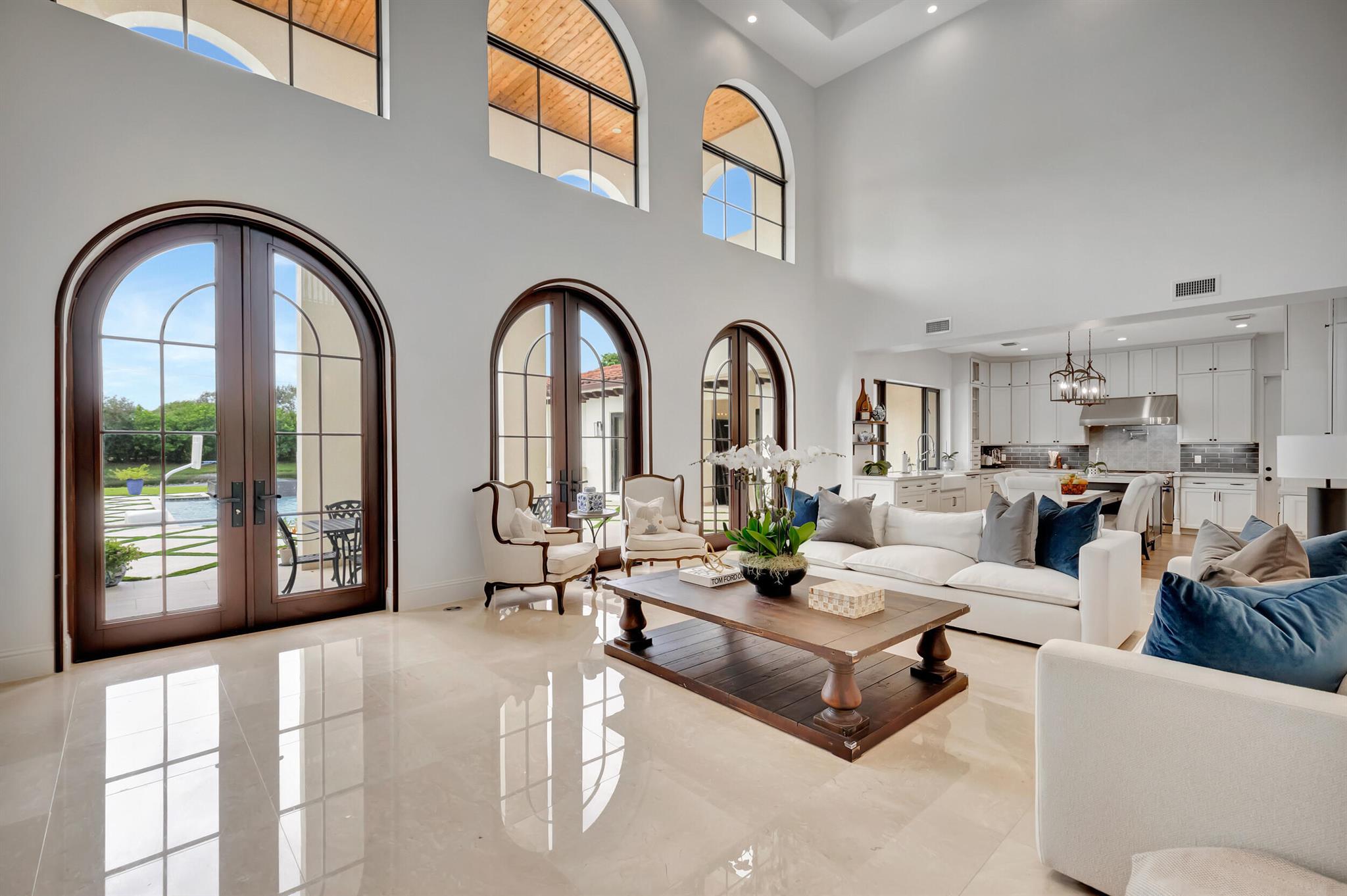 BONIELLOS ACRES - Residential