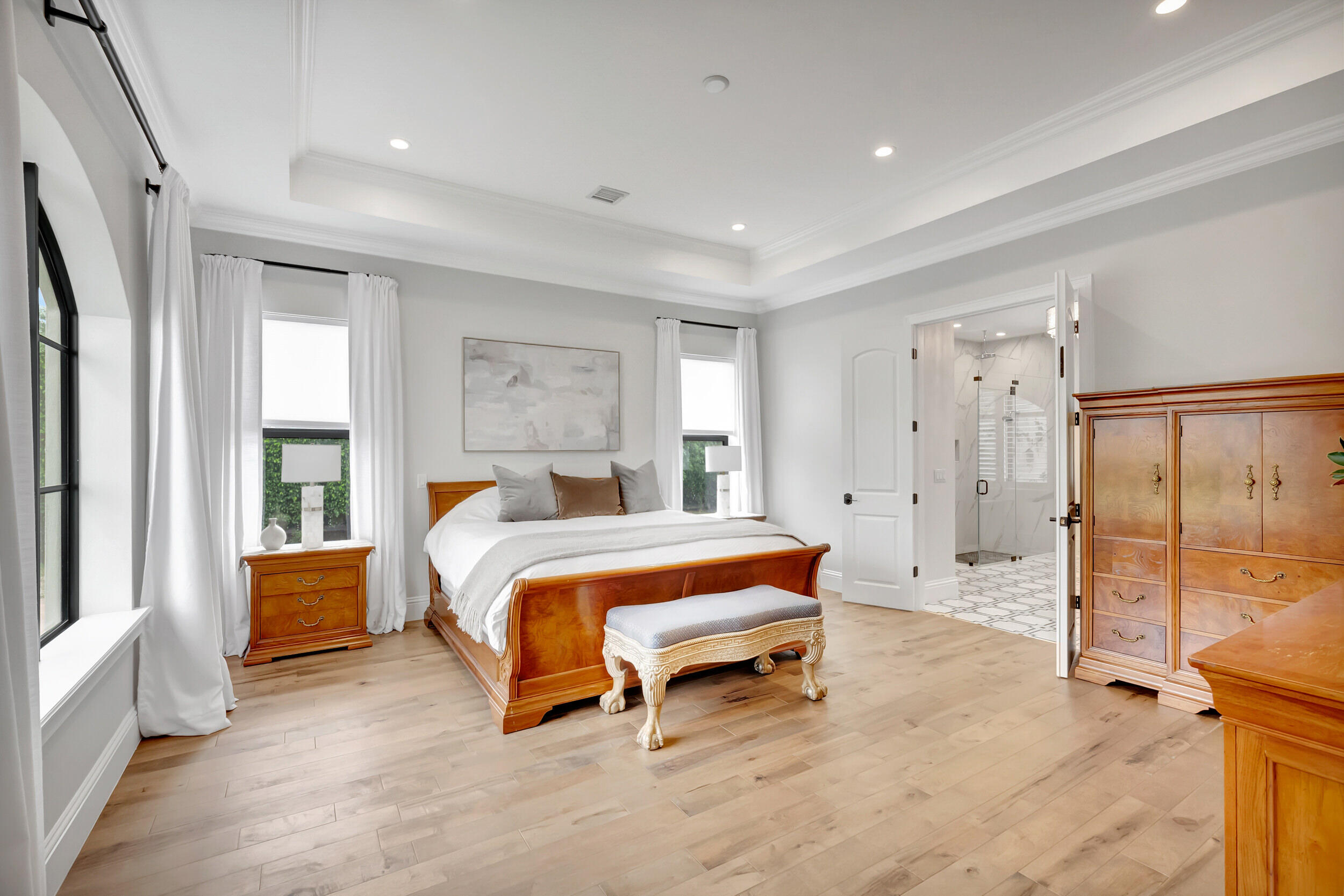 BONIELLOS ACRES - Residential