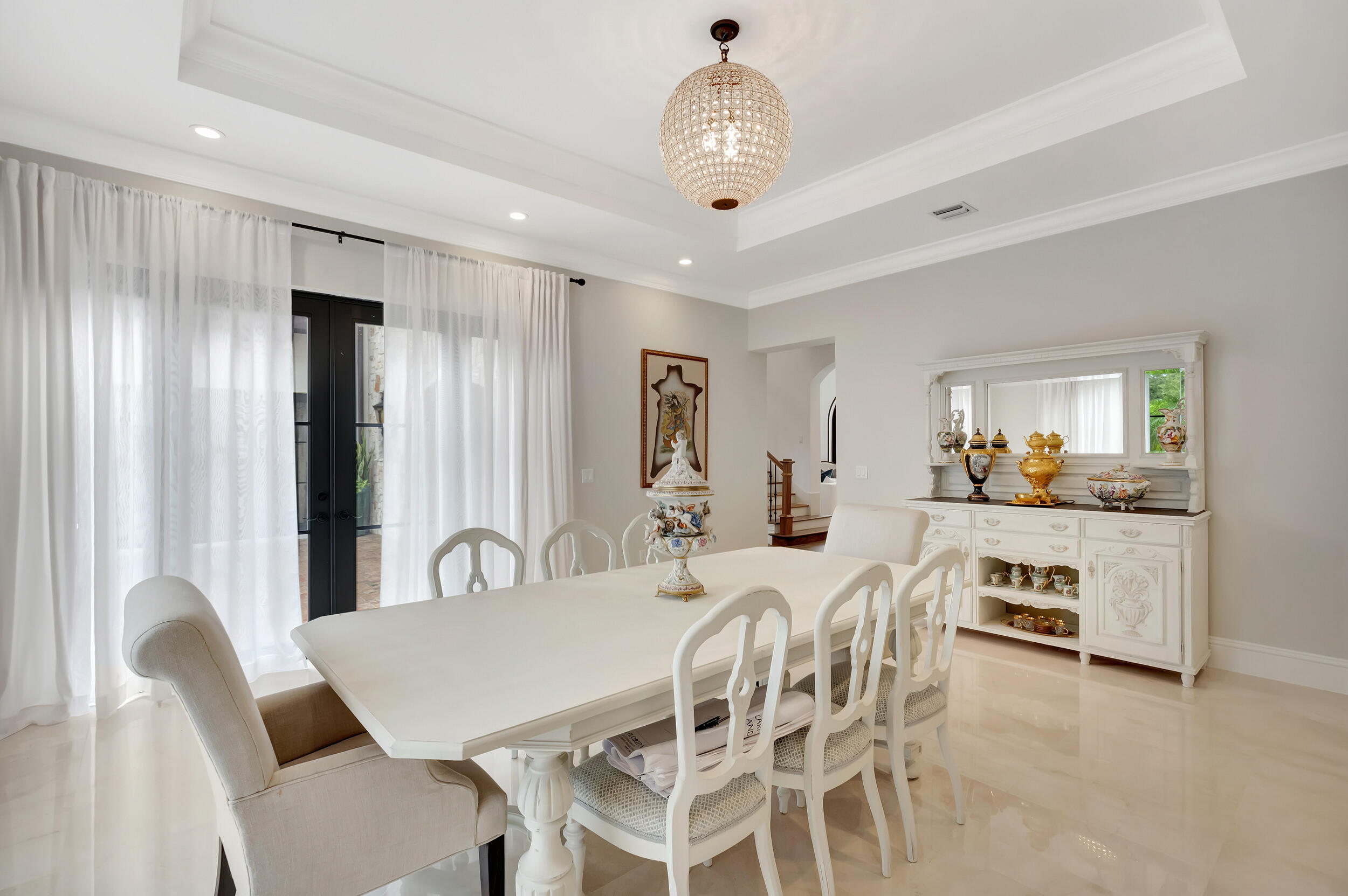 BONIELLOS ACRES - Residential