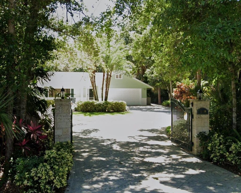 Photo of 16700 96th Terrace N, Jupiter, FL 33478 (MLS # R10904919)