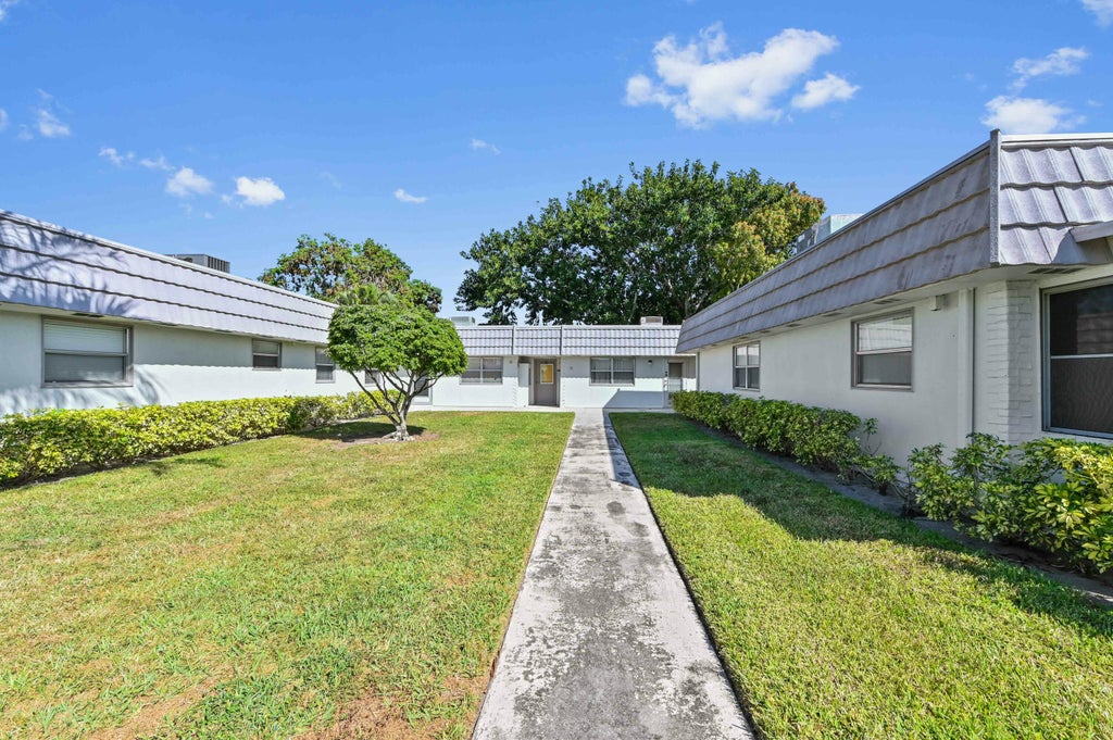 Photo of 13 Valencia A, Delray Beach, FL 33446 (MLS # R11069275)