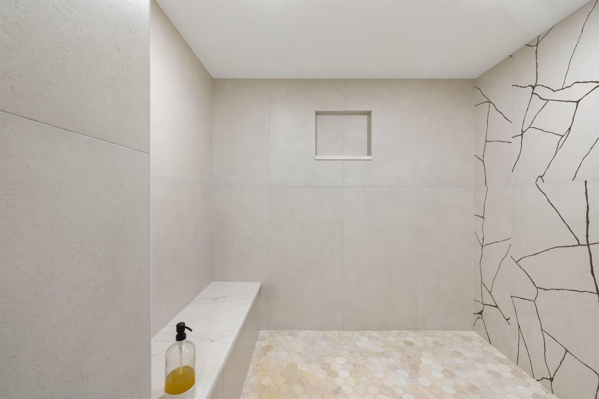 WATERVIEW TOWERS CONDO - Residential