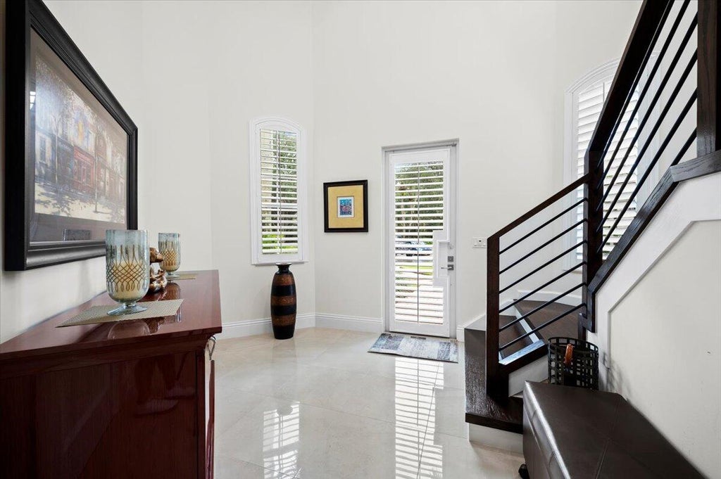 Photo of 11546 Villa Vasari Drive, Palm Beach Gardens, FL 33418 (MLS # R11025453)