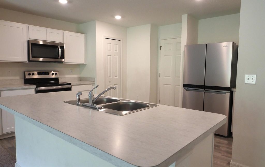 Photo of 1602 SE Mansfield Street, Port Saint Lucie, FL 34952 (MLS # R11115124)