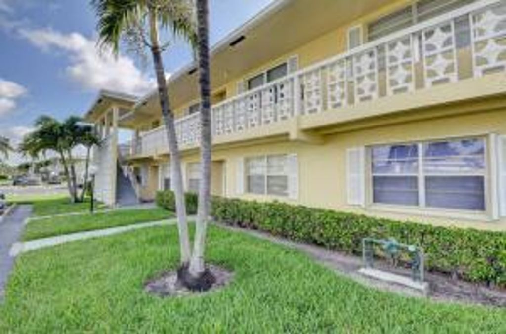 Photo of 1150 Mahogany Way #201, Delray Beach, FL 33445 (MLS # R10959092)