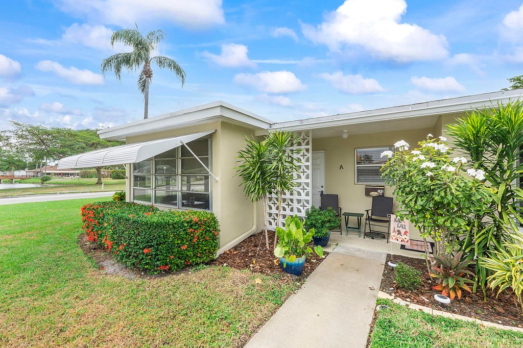 Photo of 140 High Point Boulevard #A, Delray Beach, FL 33445 (MLS # R11039335)
