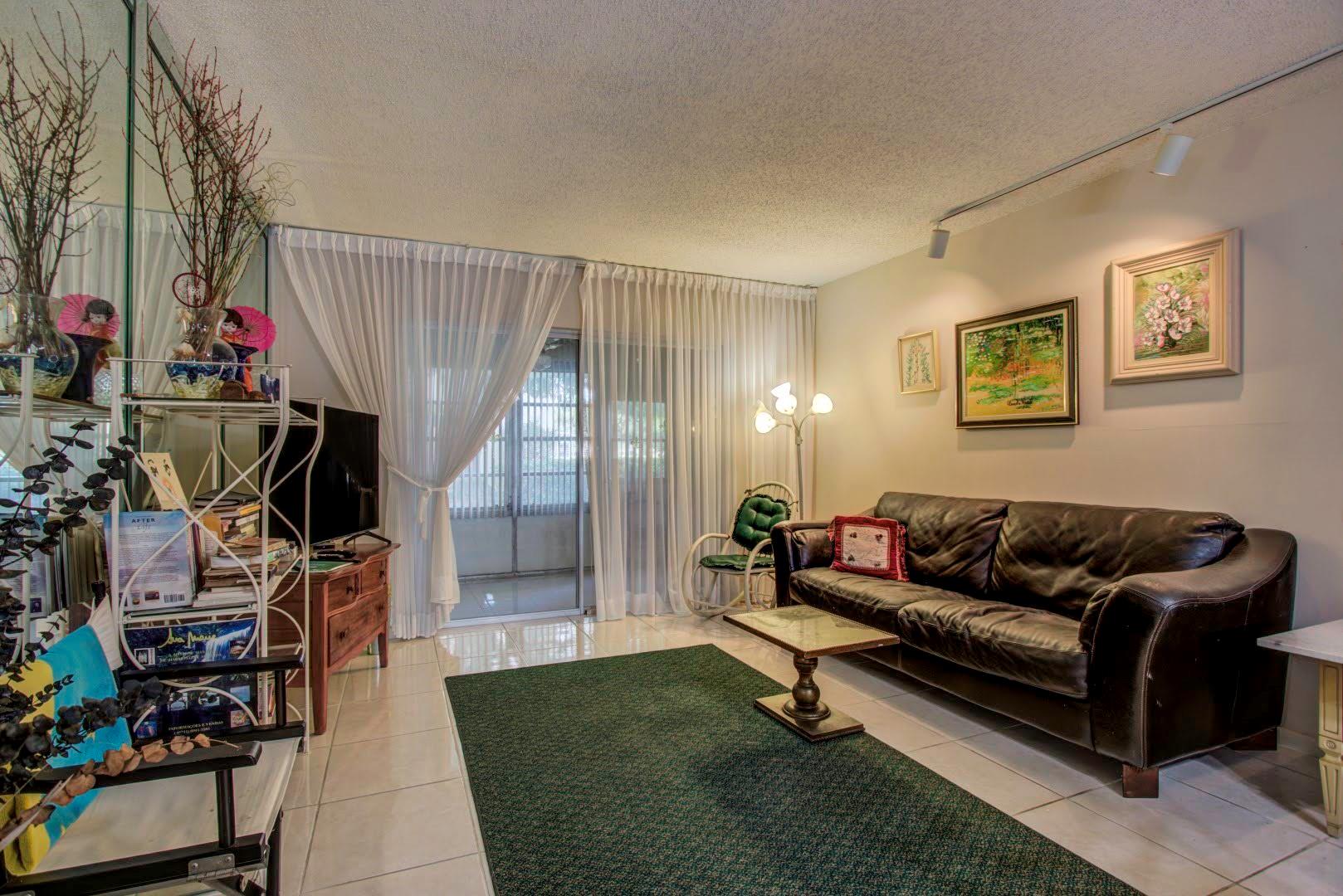 Oriole Golf & Tennis 1 - Residential