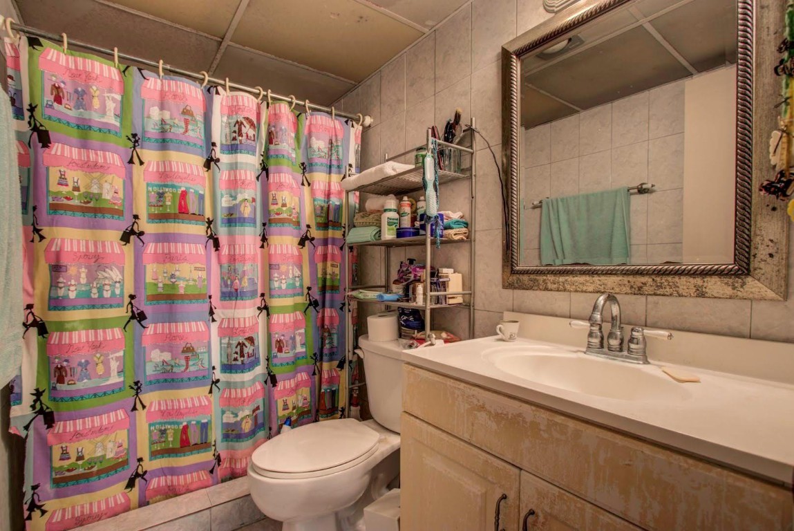 Oriole Golf & Tennis 1 - Residential