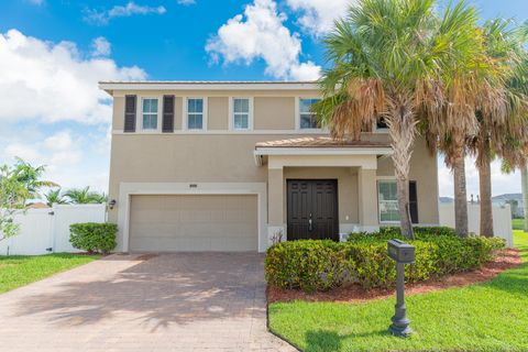 A home in Port St Lucie