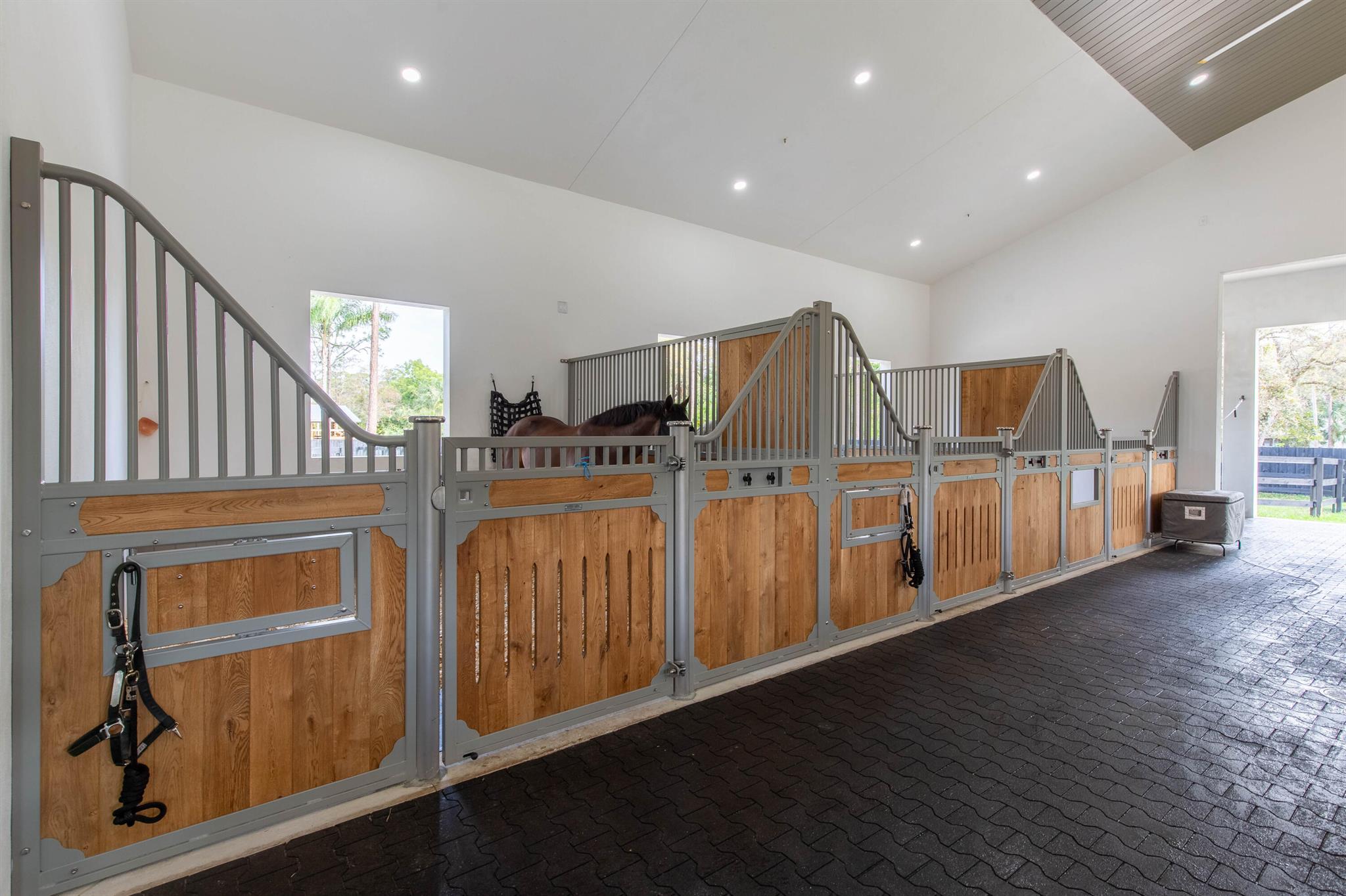 LOXAHATCHEE GROVES - Residential Lease