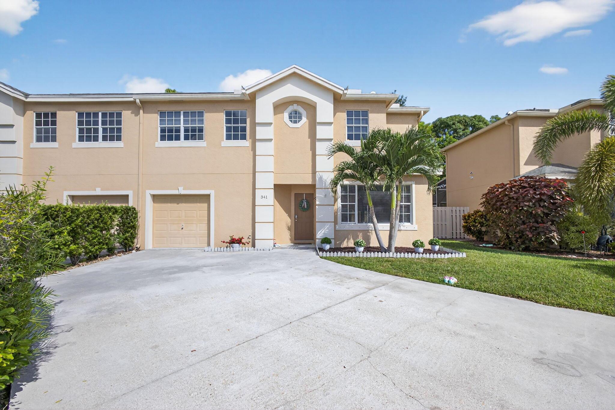 LAUREL OAKS - Residential