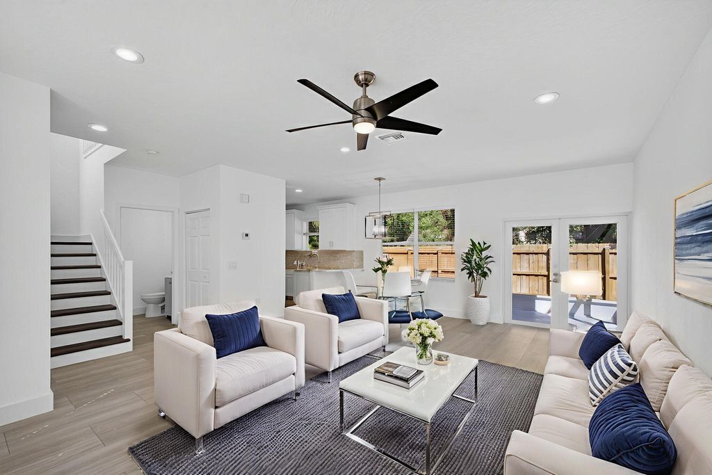Photo of 341 Laurel Oaks Way, Jupiter, FL 33458 (MLS # R11132629)