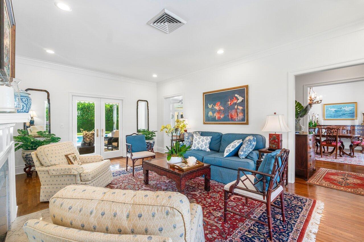 DRAKE PARK - Residential Lease