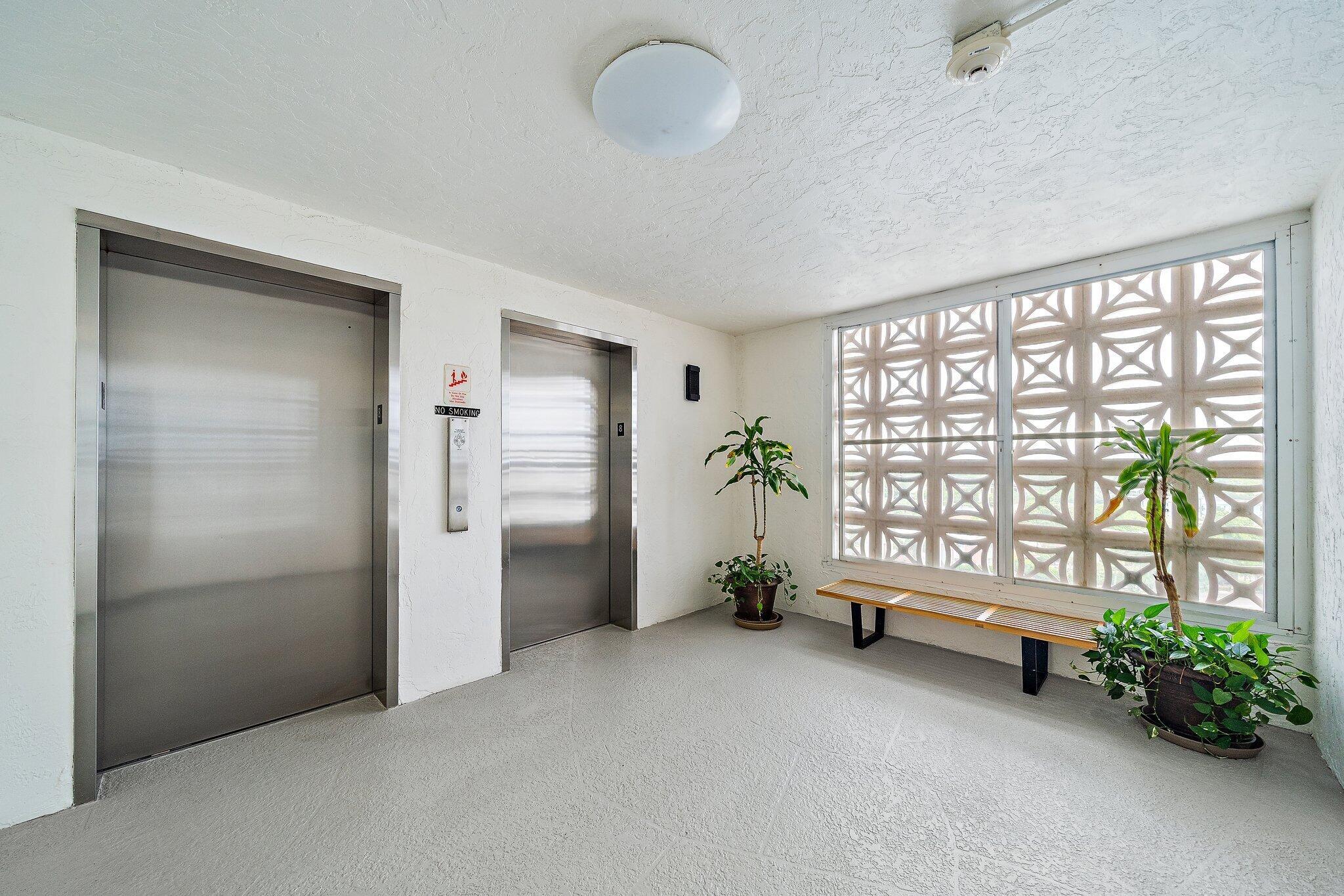 LAKE HARBOUR TOWERS - Residential Lease