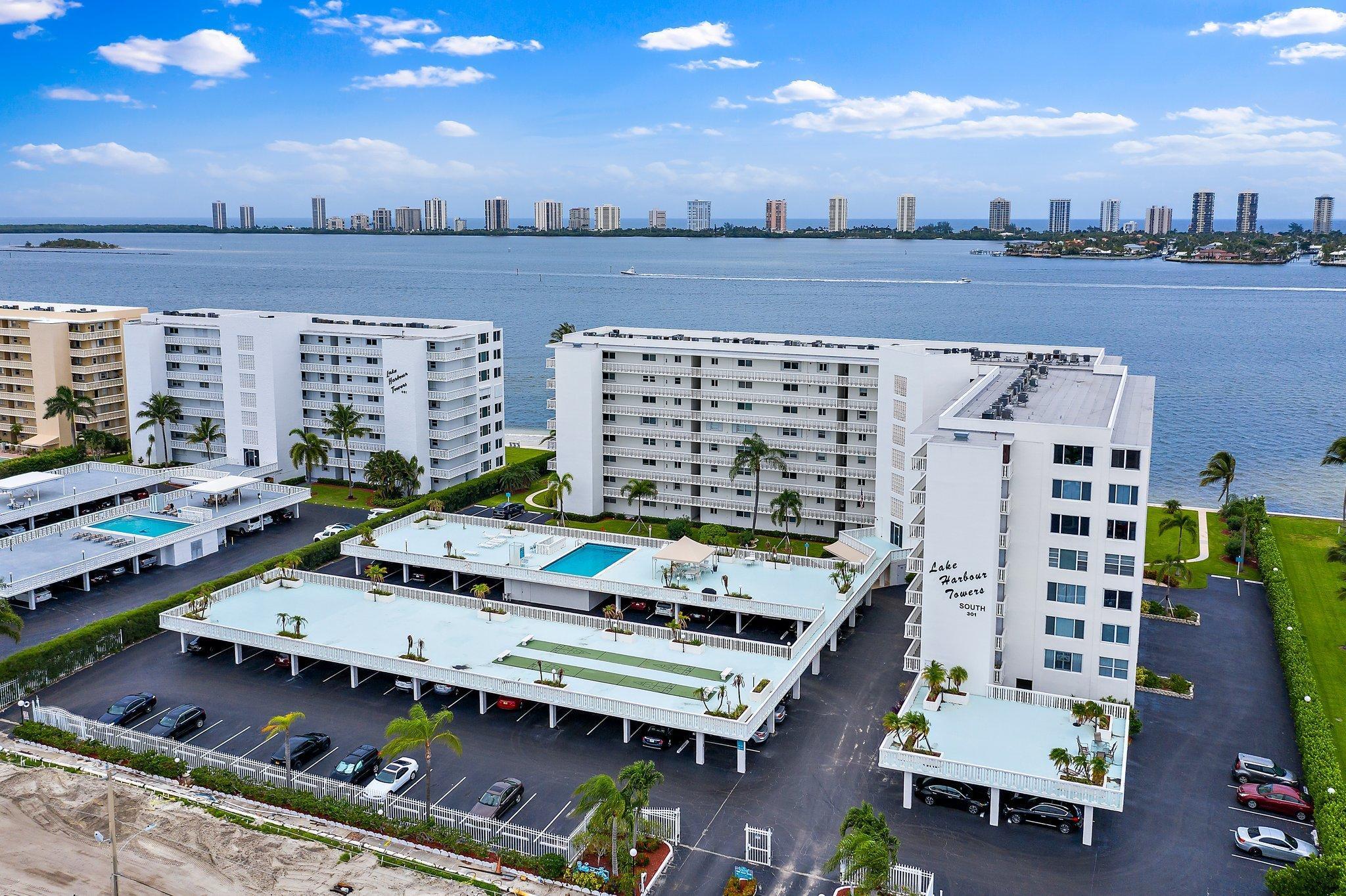 LAKE HARBOUR TOWERS - Residential Lease