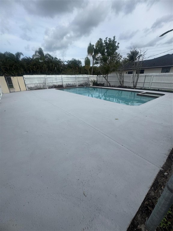 Tropical Country Estates - Residential Lease