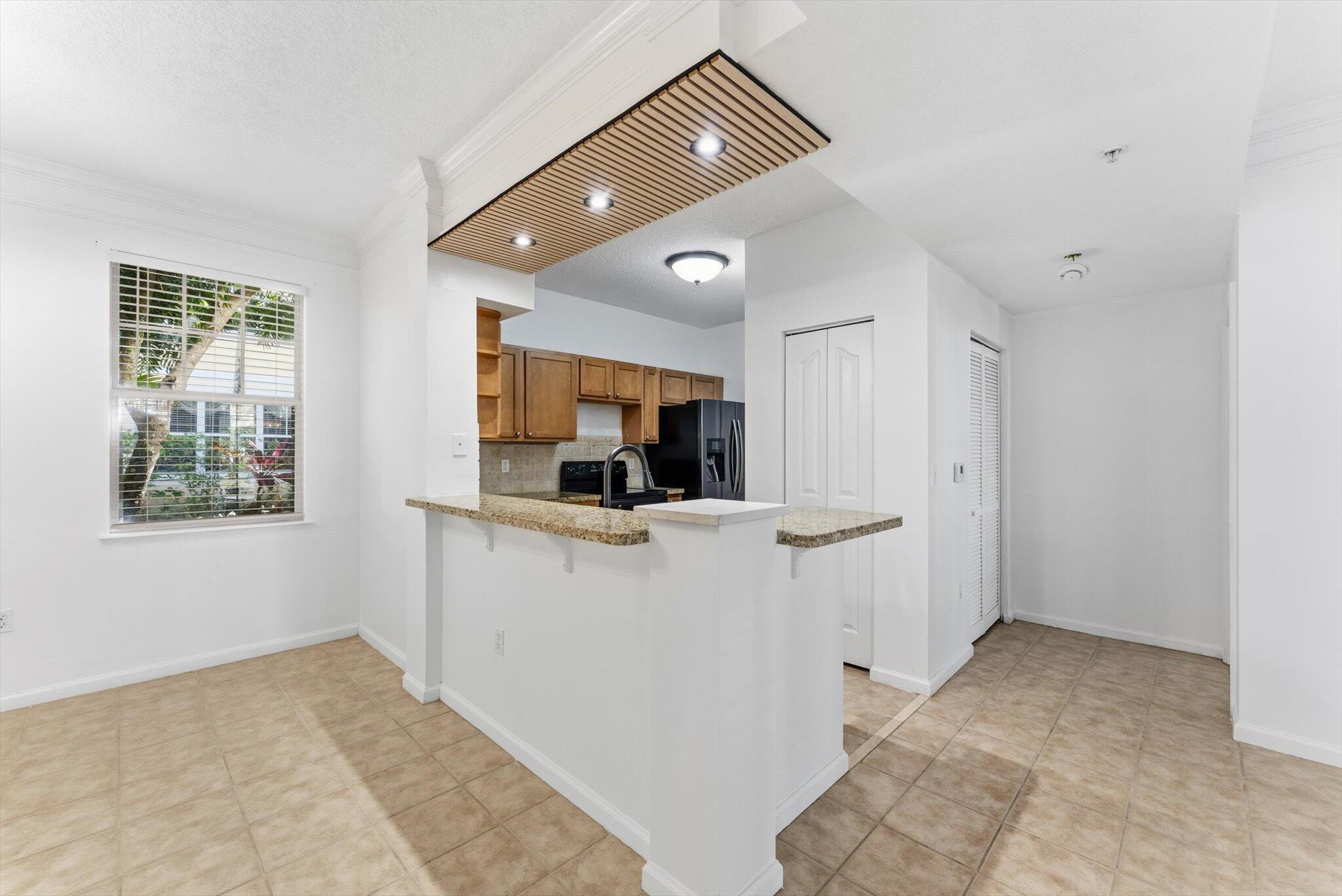 SOMERSET AT ABACOA CONDO - Residential