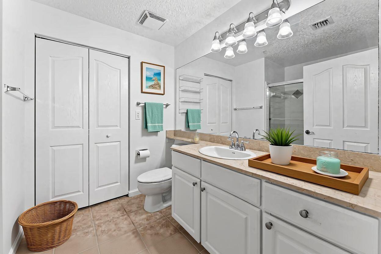 SOMERSET AT ABACOA CONDO - Residential