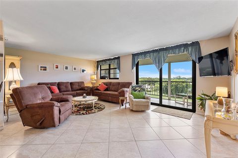 A home in Deerfield Beach