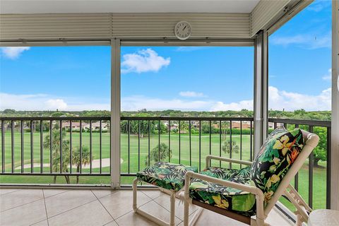 A home in Deerfield Beach