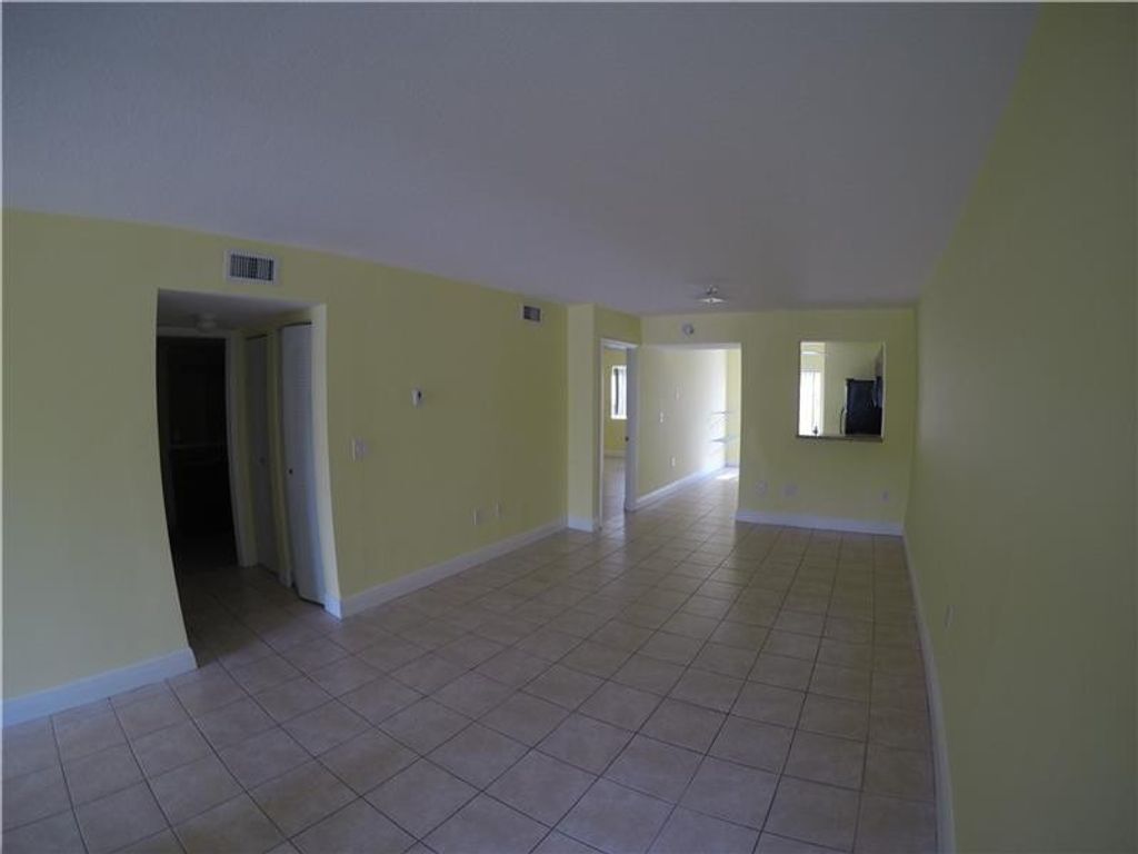 Photo of 4785 SW 62nd AVE, Davie, FL 33314 (MLS # B26030982)