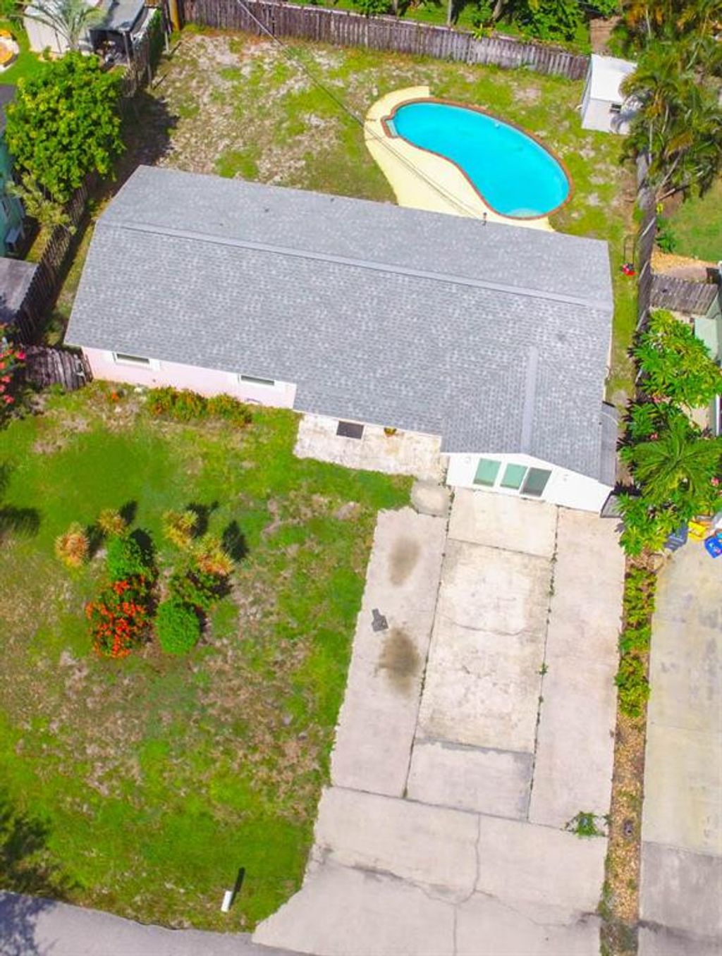 Photo of 6595 Massachusetts Drive Dr, Lantana, FL 33462 (MLS # R10825793)