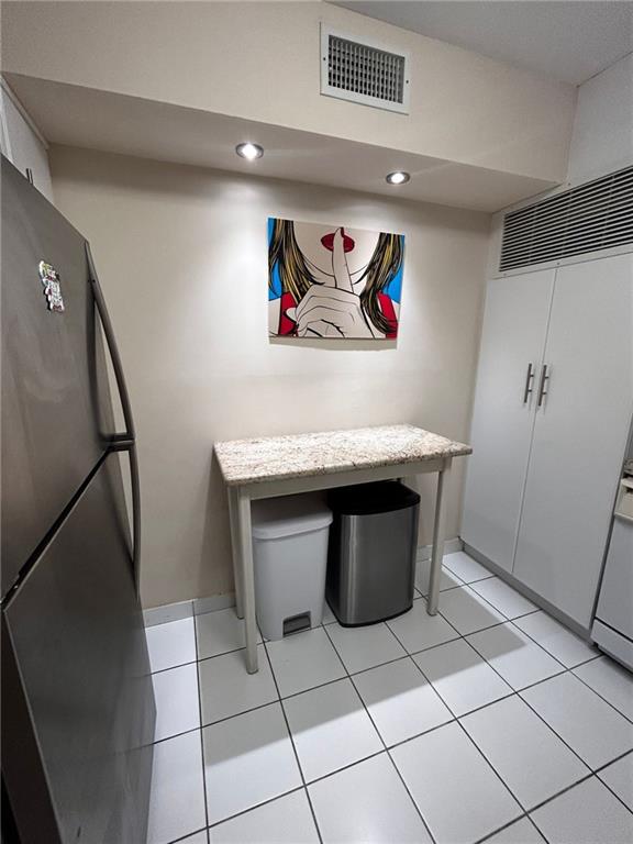 ADMIRALS PORT EAST - Residential Lease