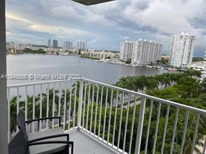 ADMIRALS PORT EAST - Residential Lease