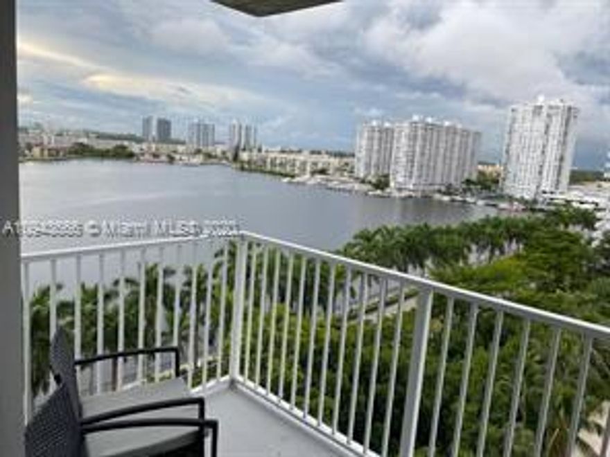 Available now! Gorgeous Waterviews 2/2 condo. Annual Rental only. Furnished or unfurnished. This condo offers a fully equipped kitchen, remodeled brand-new bathrooms, tile flooring, and wood laminate in the master bedroom. The building amenities include 2 pools, a very nice gym, with spinning, a barbecue area, 2 tennis courts, & library. Next door to a Synagogue, with direct access from the building. Come and live a fabulous lifestyle in the City of Aventura, close to the beach and the best schools in the area. Great shopping areas, restaurants, golfing, and the famous Aventura Mall.