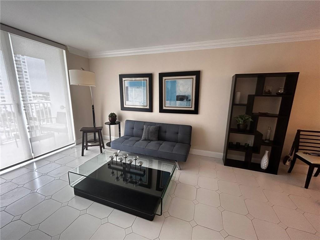 ADMIRALS PORT EAST - Residential Lease