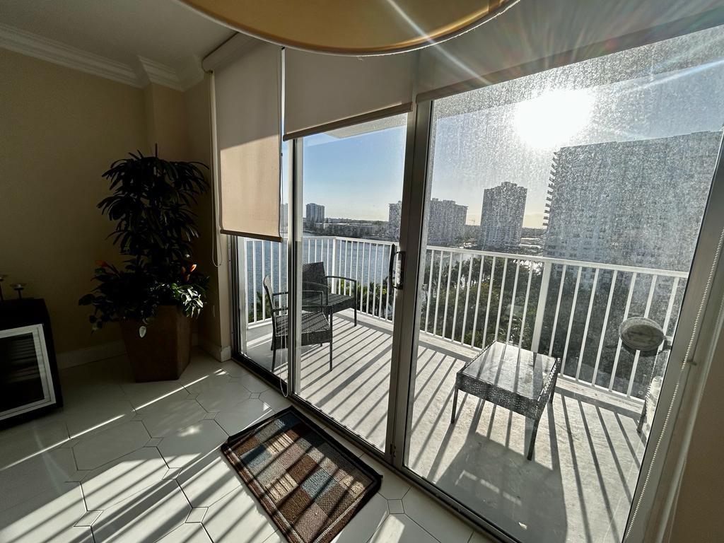 ADMIRALS PORT EAST - Residential Lease