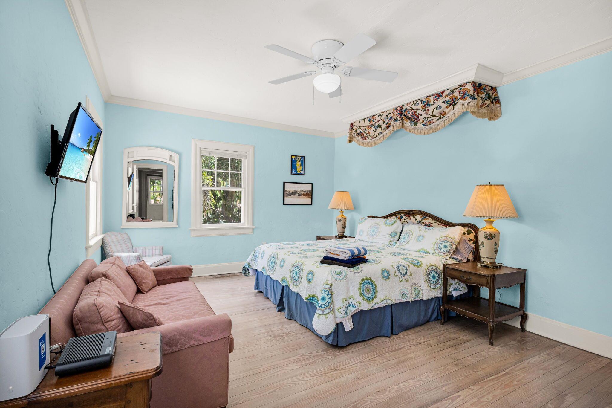 519 28th Street Main House