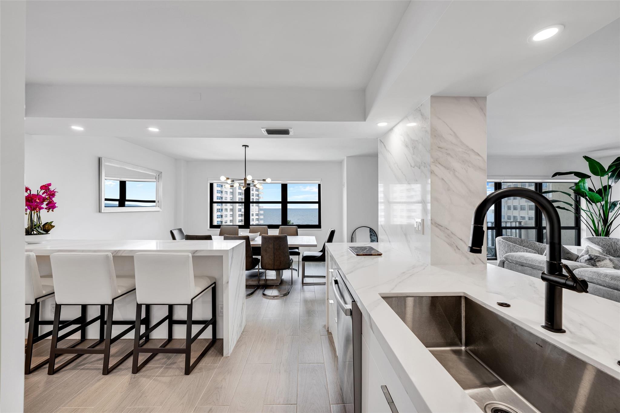 SEA RACH CLUD A - Residential Lease