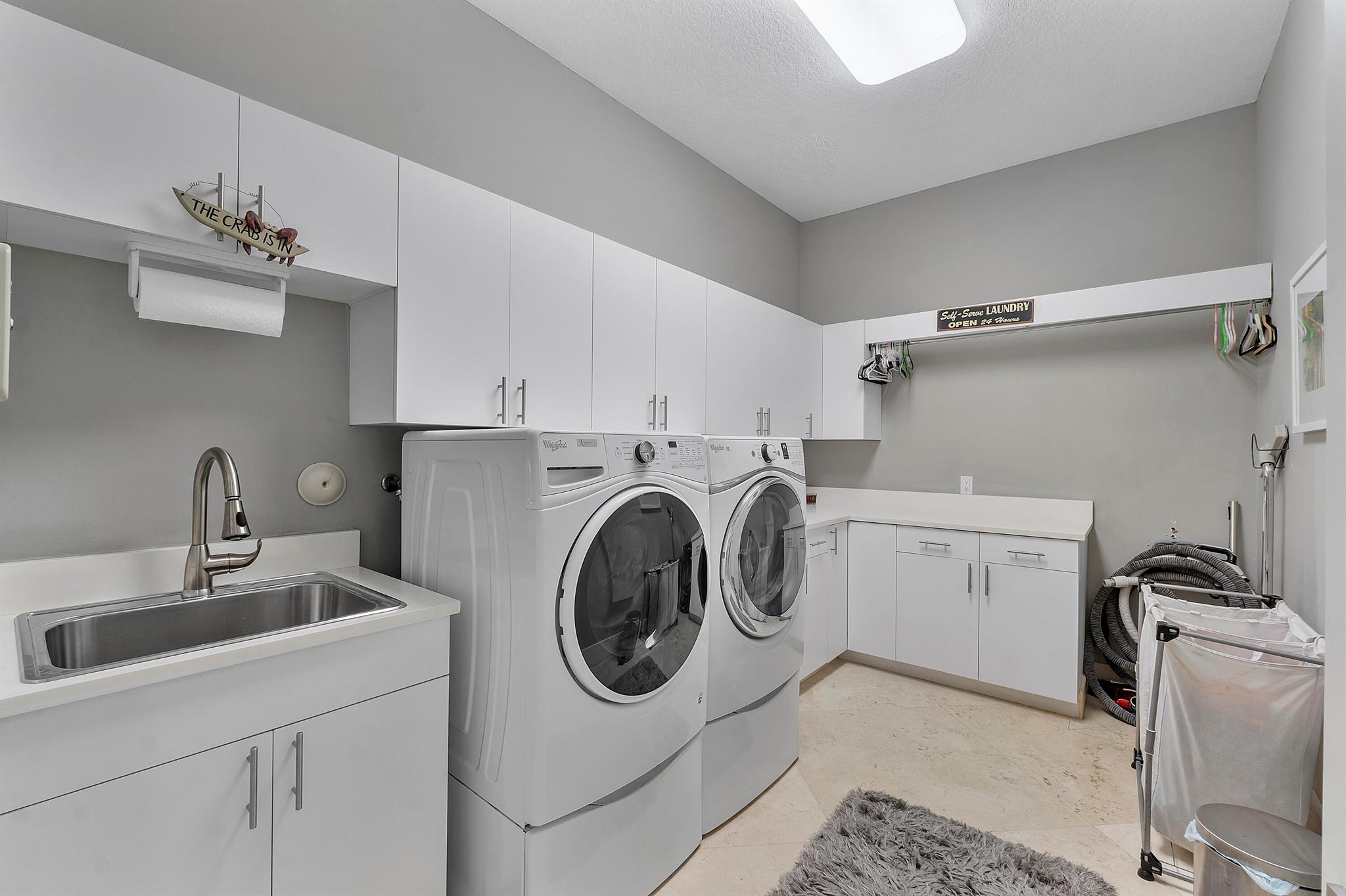 Pine Tree Estates - Residential