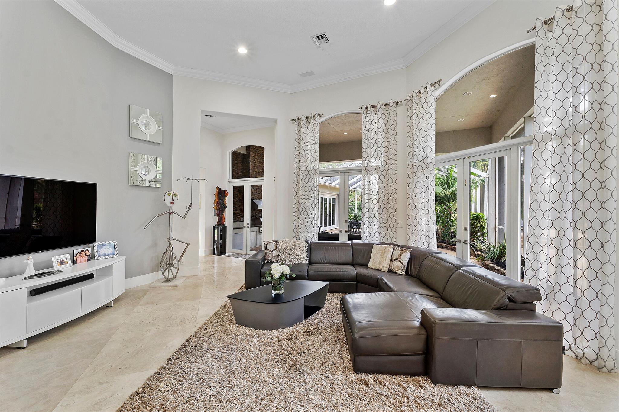 Pine Tree Estates - Residential