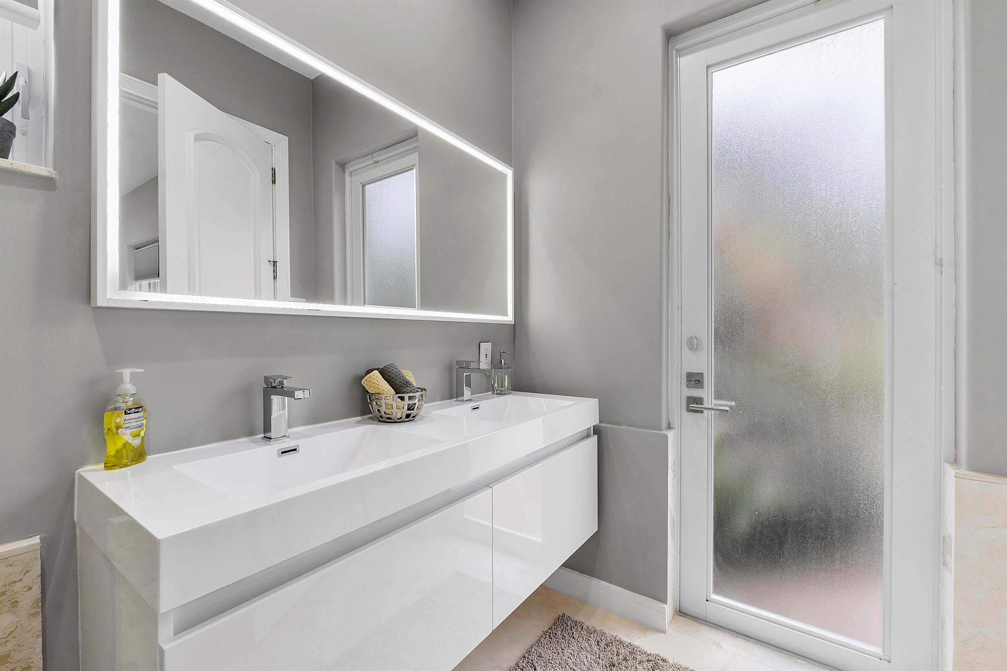 Pine Tree Estates - Residential