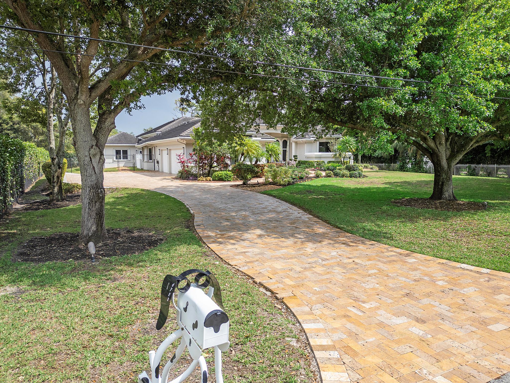 Pine Tree Estates - Residential