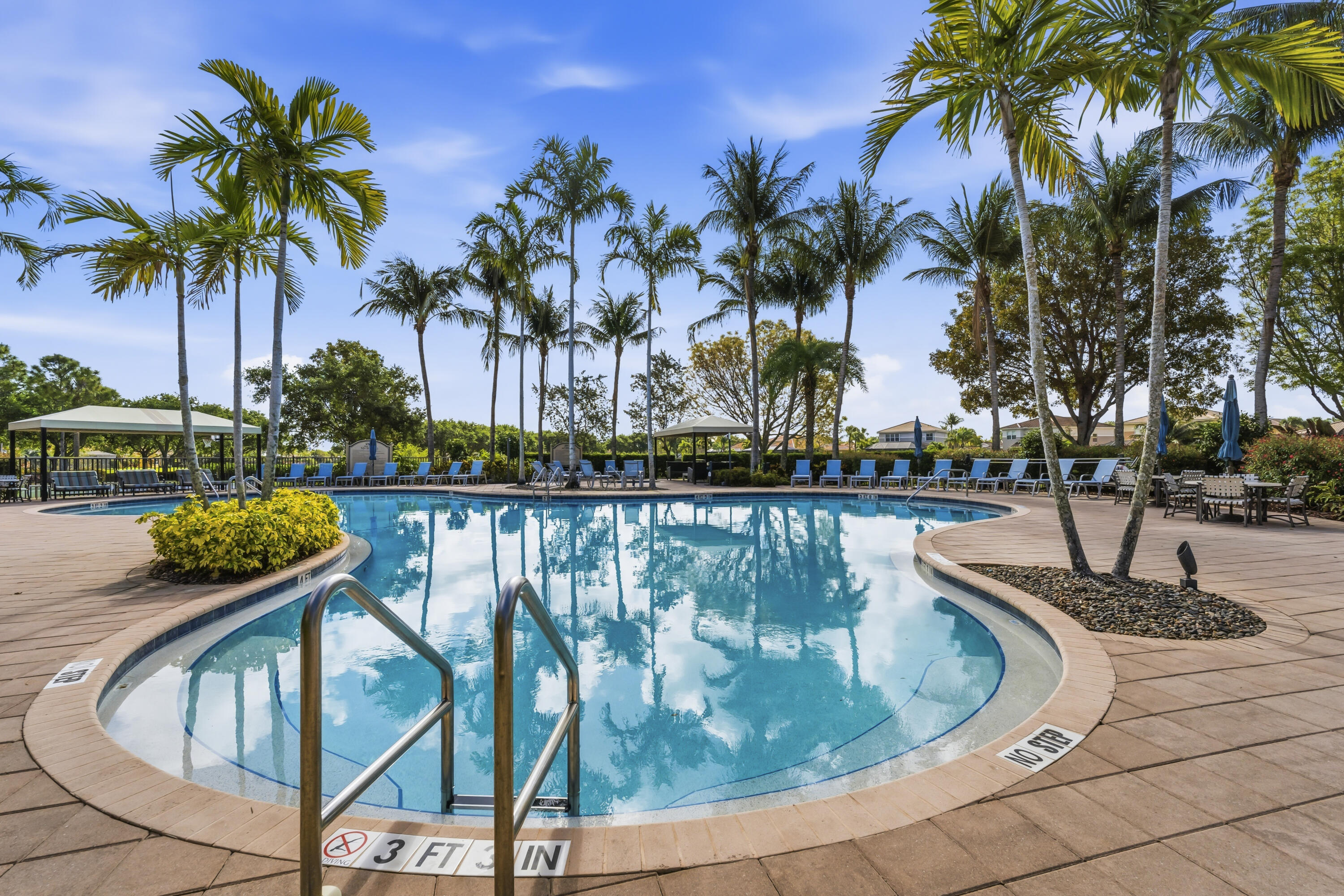 MARBELLA LAKES A CONDO - Residential