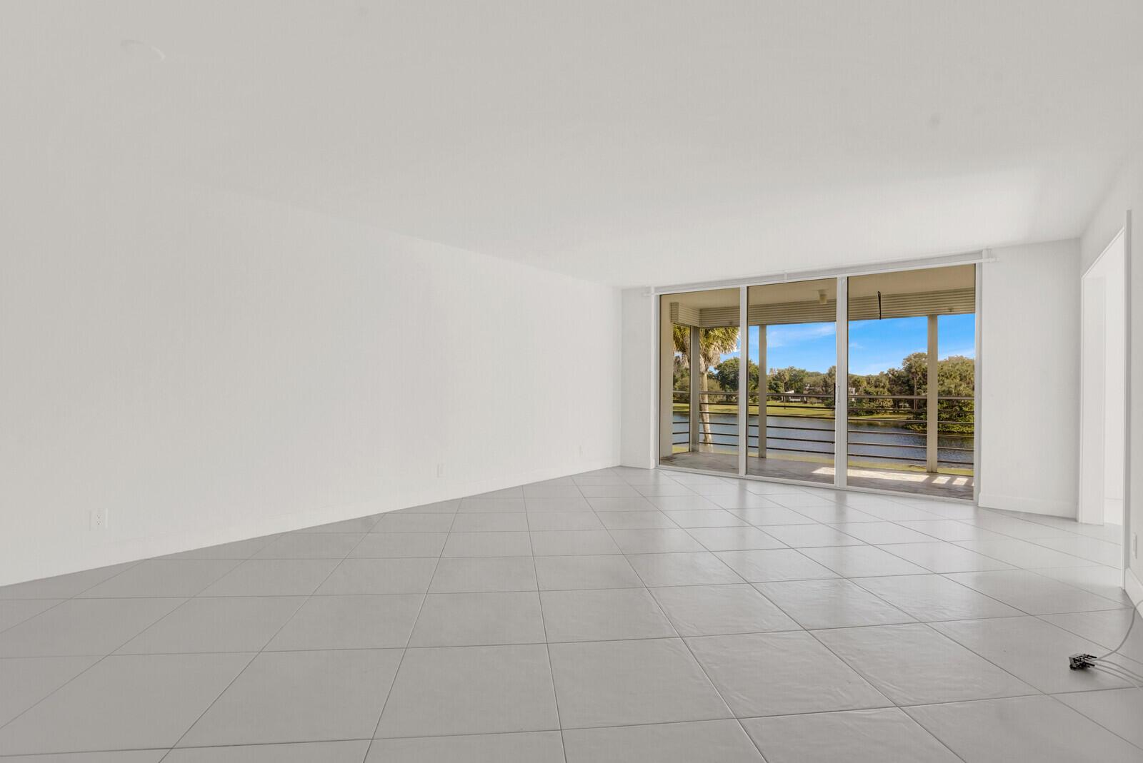 No 92 Palm-Aire Country C - Residential Lease