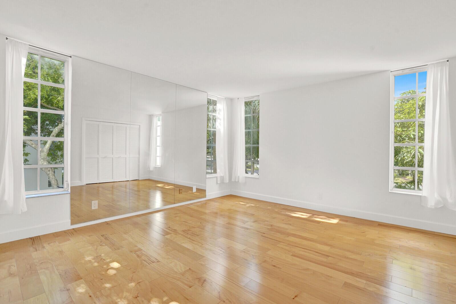 No 92 Palm-Aire Country C - Residential Lease