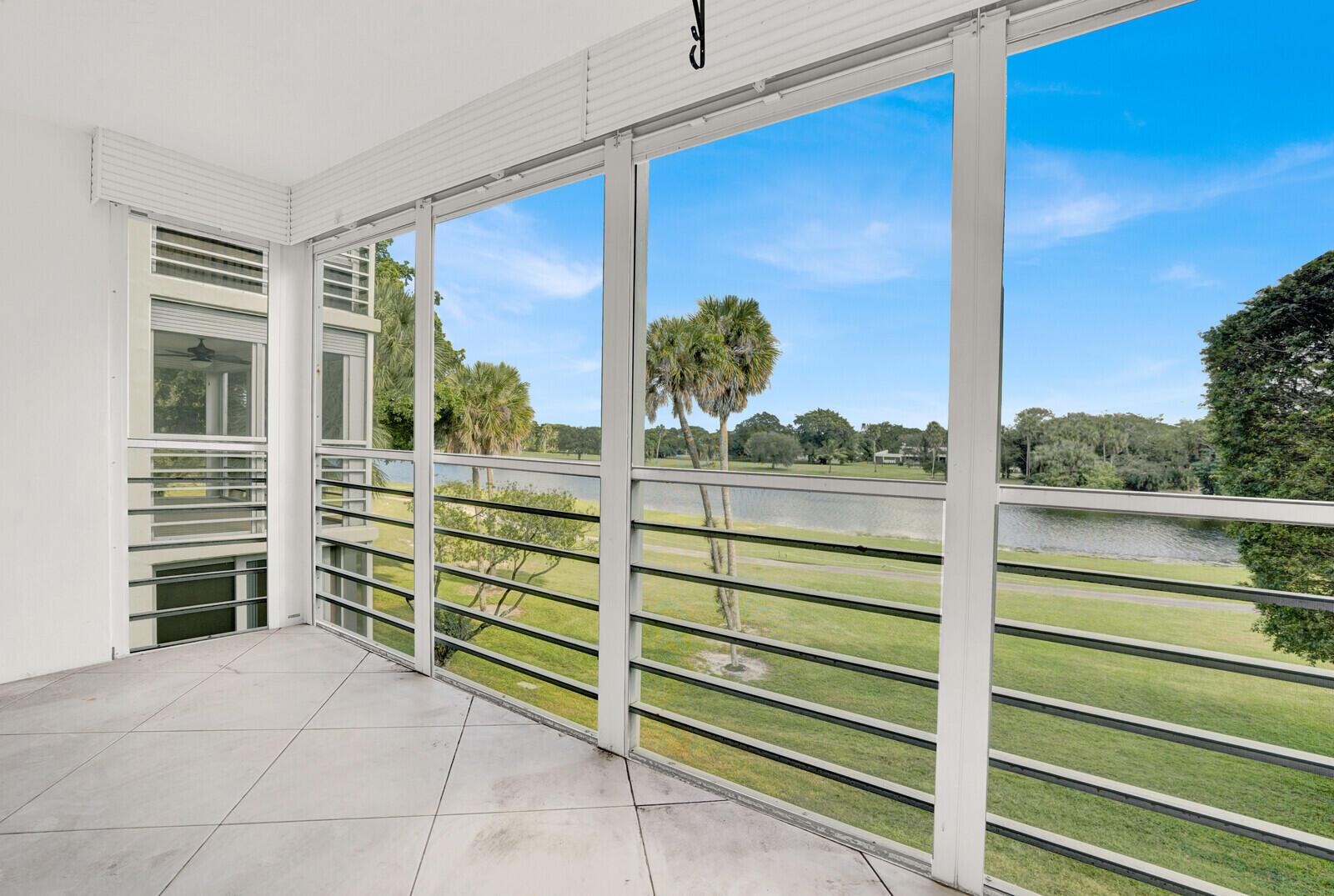 No 92 Palm-Aire Country C - Residential Lease